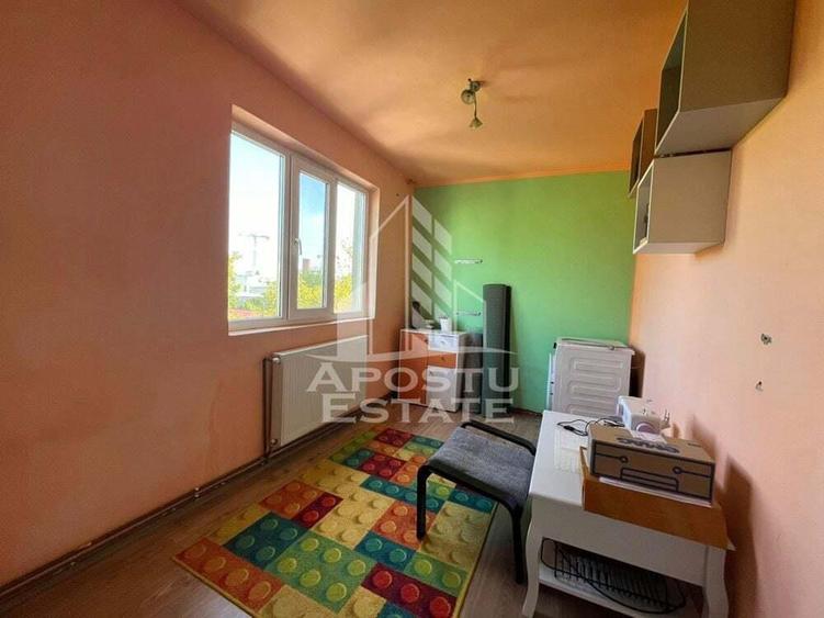 Apartament cu 4 camere, centrala proprie, zona Spitalul Judetean - 4