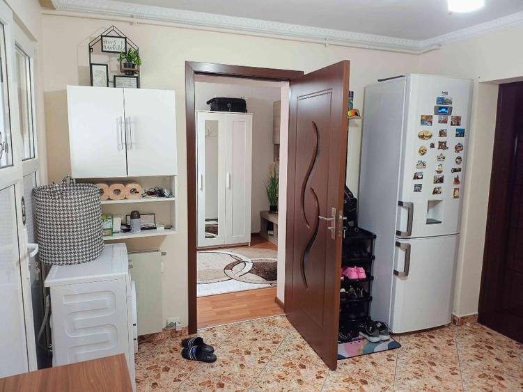 Propietar (De Vânzare apartament cu 2 camere) - 9