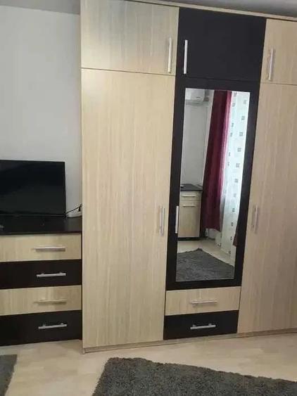 Garsoniera, decomandata, 57 mp, ac, balcon, centrala, ac, metrou, Aparatori - 2