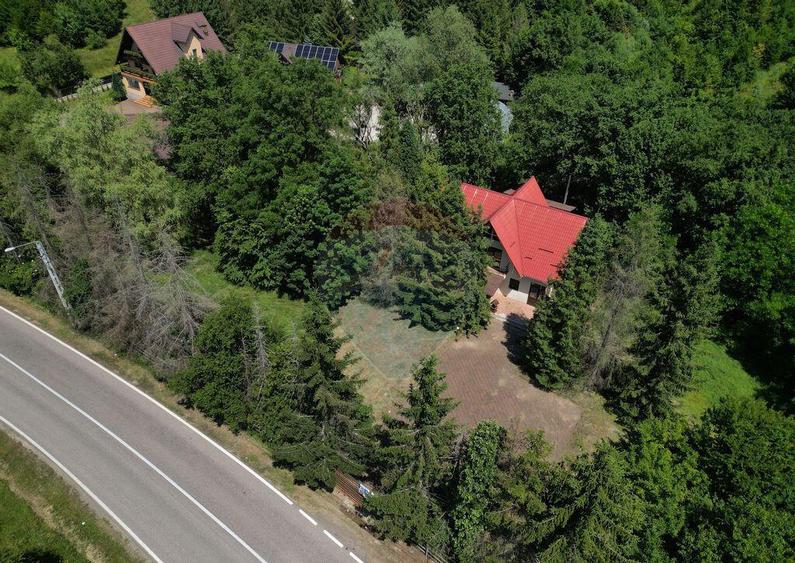 Casa cu teren generos refugiul perfect in Paltinoasa... - 1