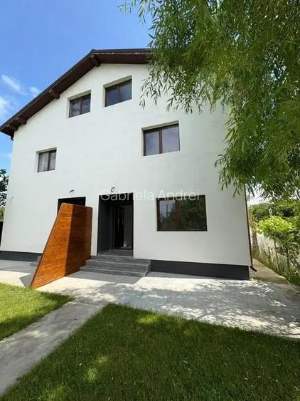 Casa 5 Camere Buftea | Foarte Aproape de Parc | Toate Facilitatile