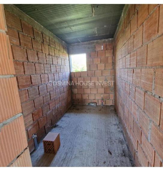 Casa la rosu parter +1E An constructie 2025 - 2