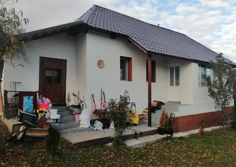 OCAZIE- casa renovata cu teren 900mp la30km de Zalau si 50km de Cluj Napca - 7