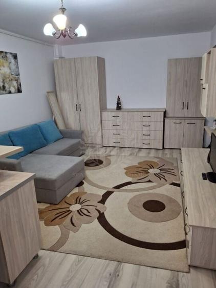 Inchiriere apartament 2 camere, renovat, zona Vest, Ploiesti - 2