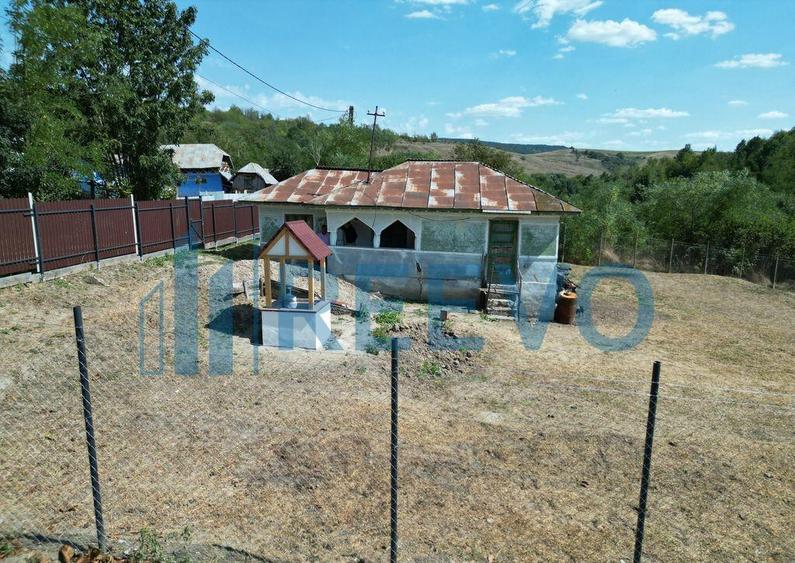 Casa ?i teren de vanzare in Parincea jud. Bacau. - 8