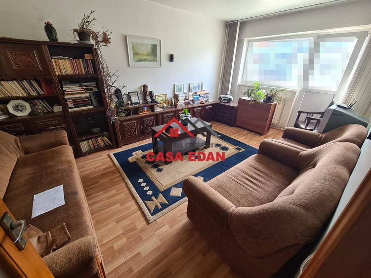 Ap 4 cam in Campina ultracentral--115.000e - 1