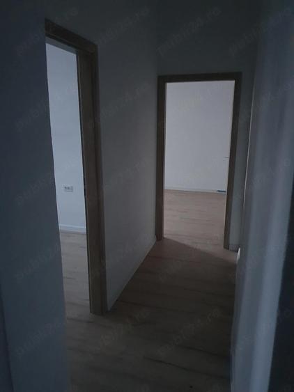 Apartament 3 camere la curte - 4