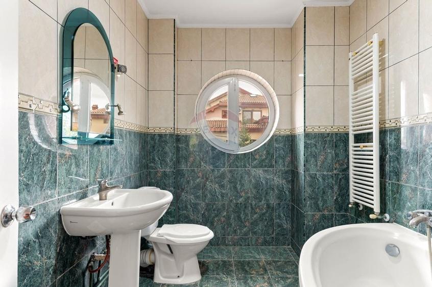 DE VANZARE  Vilă PIPERA/VOLUNTARI/ROND OMV - 18