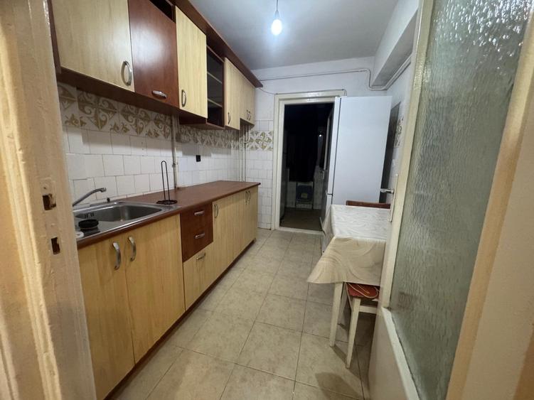 Apartament 3 camere de închiriat – Zona Dacia - 9