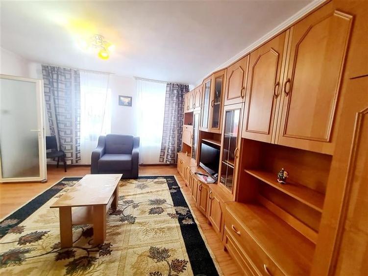 Corp de casa, proprietate tip studio, gata de mutat, Central, Brasov - 4