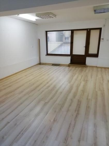 Vila la inchiriere in zona  Lacul Tei - 10