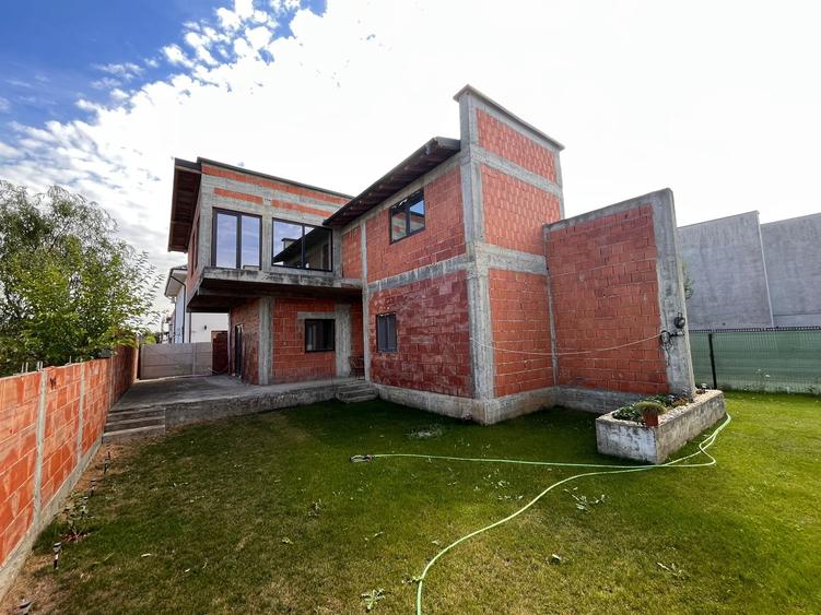 Proprietate de vânzare – Corbeanca, 2 case pe teren de 470 mp - 28