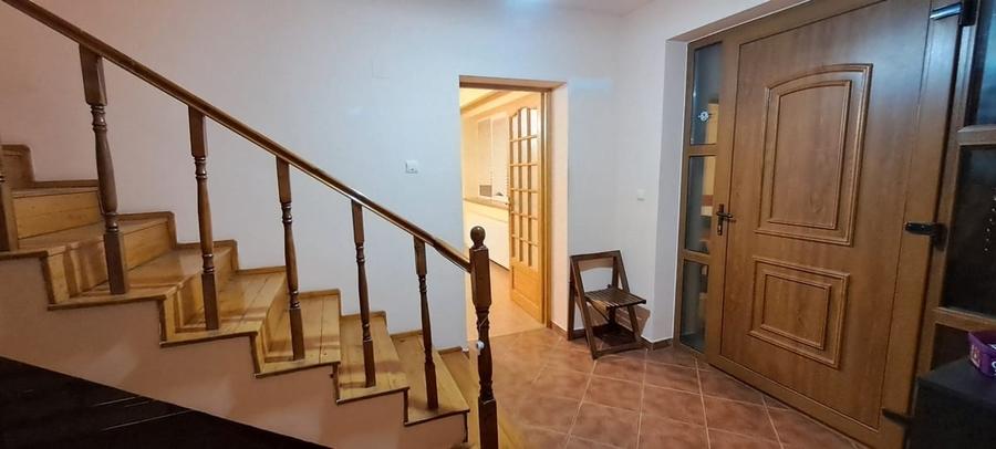 Casă cu Teren 200 Mp în Ferdinand
