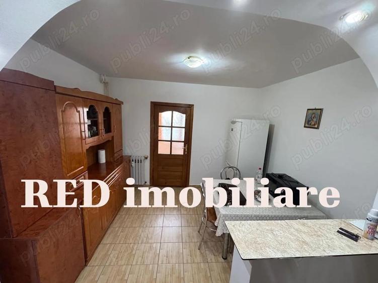 Apartament 2 camere, etaj 3, decomandat Zona Independen?ei Biserica Noua - Exclusivitate! - 8