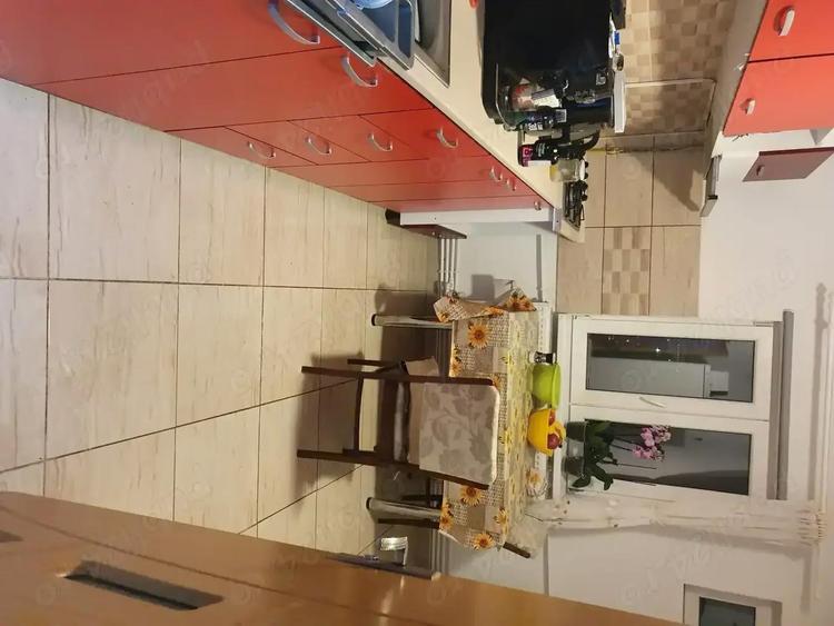 Inchiriaza! Camera, dec, mobilata . - 4