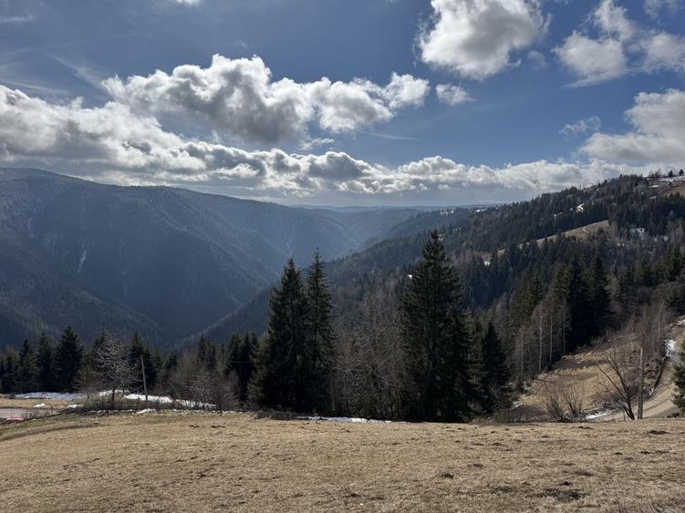 Vand teren Sat Maguri priveliste deosebita ! - 1