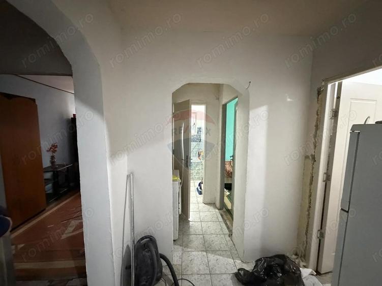 Apartament 3 camere et 2 - 5