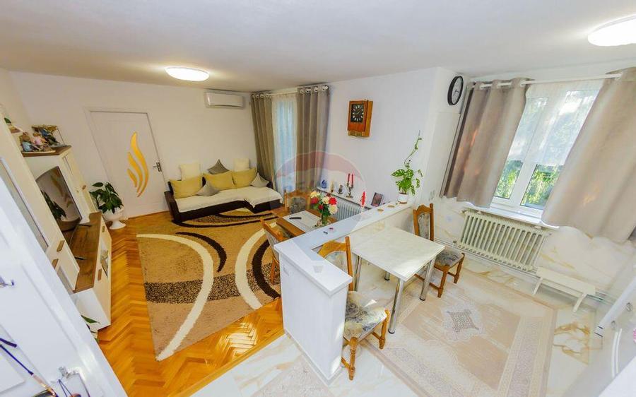 ULTRACENTRAL- apartament 3 camere cu garaj - 10