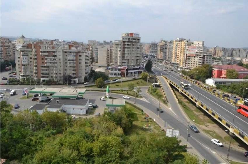 Apartament cu 2 camere decomandat în Mărăști