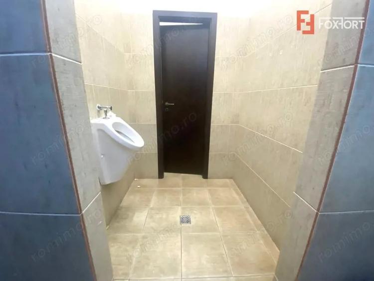Spațiu comercial, de 140 mp, în Central