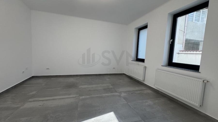 Casă individuală cu 5 camere cu Canalizare în Unirii