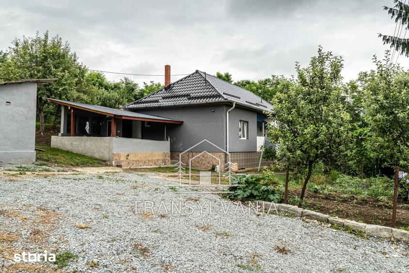 Casă cu 4 camere cu Teren 1425 Mp în Țaga