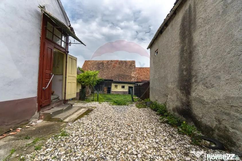 Casa tradi?ionala cu teren de 1.995 mp in Jibert, | C... - Jibert (Brasov) - 1