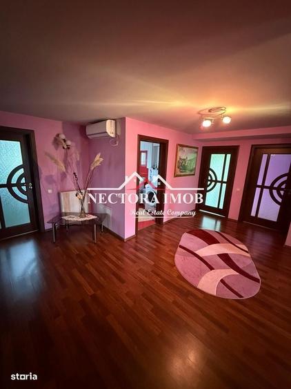 Casă cu 4 camere cu Teren 600 Mp în Central