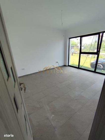 Casă cu 3 camere în Berceni