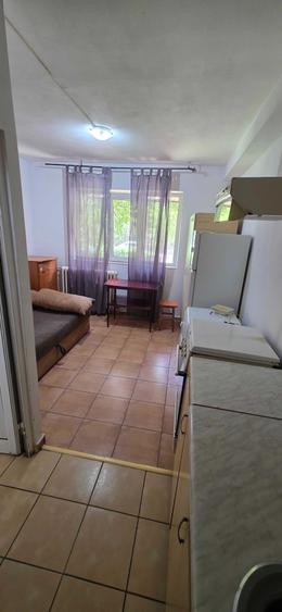 Garsoniera de inchiriat Podu Ros - Mobilata si utilata complet Proprietar, fara comision - 3