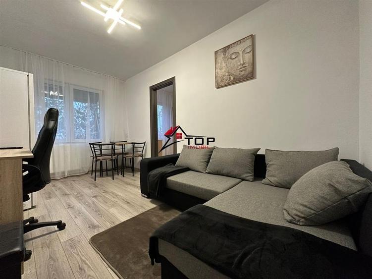 Apartament cu 2 camere nedecomandat în Tătărași