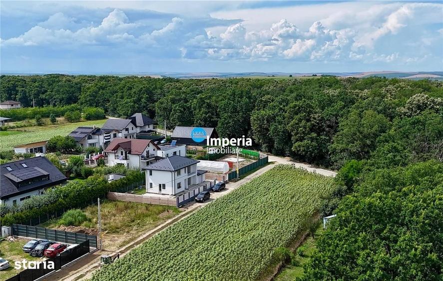 Casă cu 4 camere în Valea Ursului