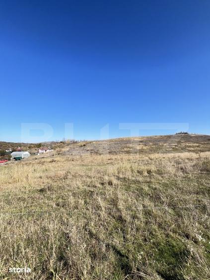 Teren de 3300 mp, în Central