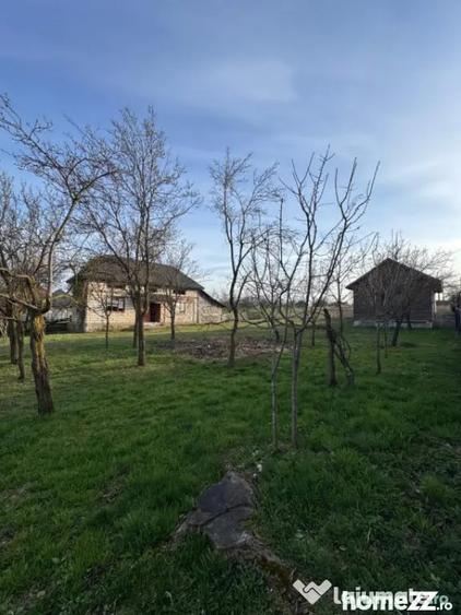Casă cu 2 camere cu Teren 4700 Mp în Asuaju de Sus