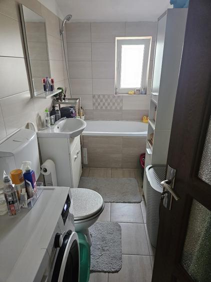 Apartament cu 2 camere decomandat, mobilat în Șagului