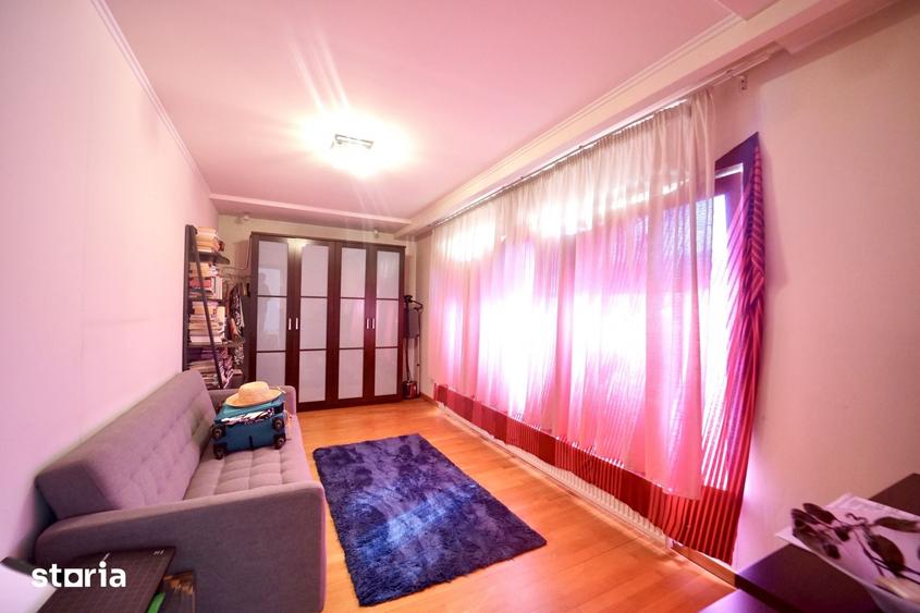 Casă cu 6 camere cu Teren 489 Mp în Andrei Mureșanu