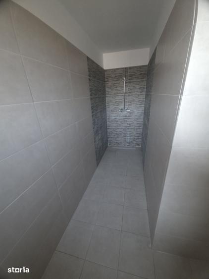 Casă cu 4 camere cu Teren 120 Mp în Central