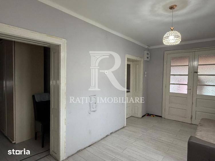 Casă cu 3 camere cu Teren 710 Mp în Căbești