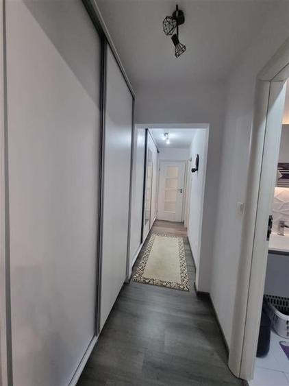 Apartament cu Trei Camere LUX - 9