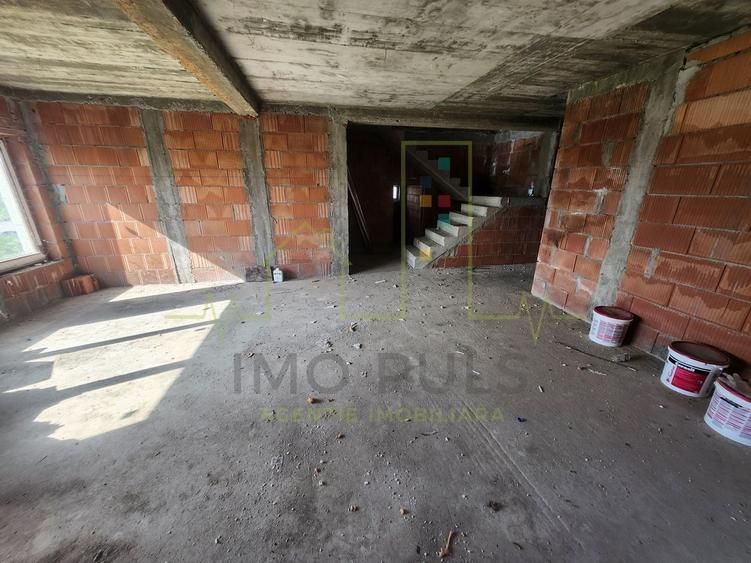 Casa individuala. 700 mp teren. Terasa mare. Suprafete generoase. - 4