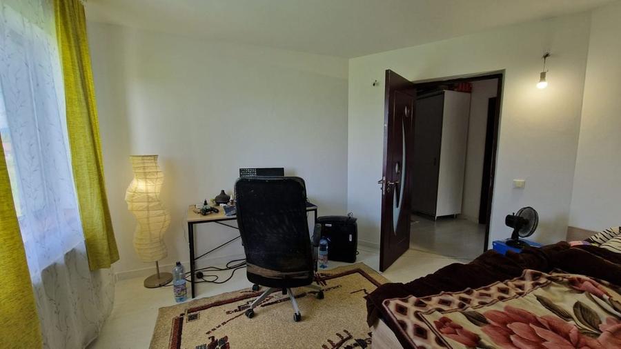 Casă spațioasă cu 4 camere plus teren 5.7 ari, Sat Sasar Comision 0 - 10