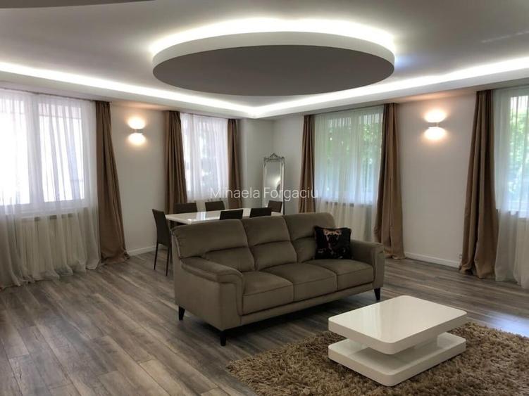 Herastrau Nordului. Zona verde- 3 camere 2 bai loc de parcare si boxa mare