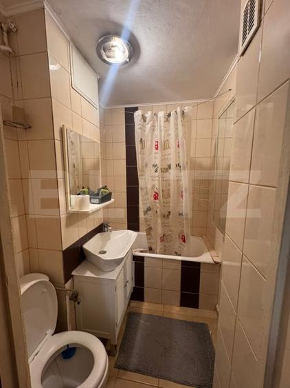 Apartament de 2 camere, 36 mp, Piata Resita - 12