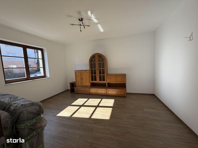 Casa de inchiriat ideal pentru birou/ sediu firma dar si locuit. - 3