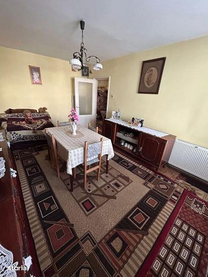 De vanzare 3 camere, 2 bai, doua balcoane, etaj intermediar, 51.000 - 1