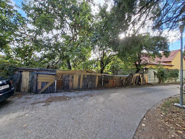 Vand loc de casa - 400mp - langa Calea Romanilor - 3