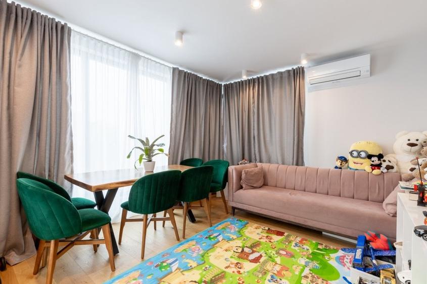 Penthouse Mobilat si Utilat cu Priveliste Panoramica spre oras - 27