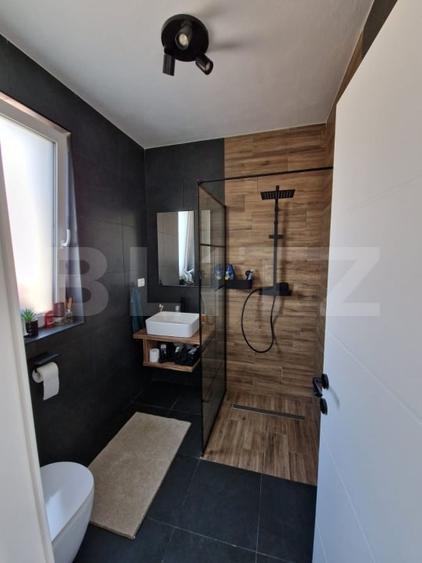 Vila superba in Livezeni, independenta energetic - 17