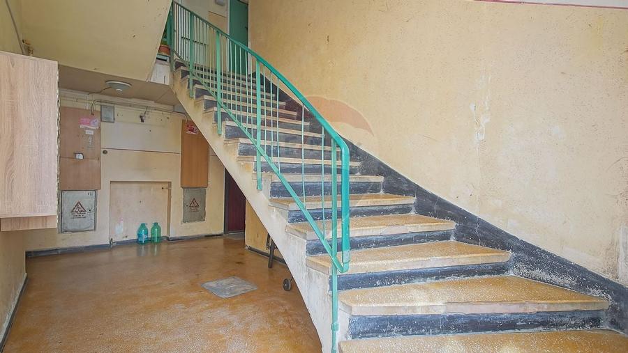 Apartament 2 camere, Astra, str Ciprian Porumbescu - 10