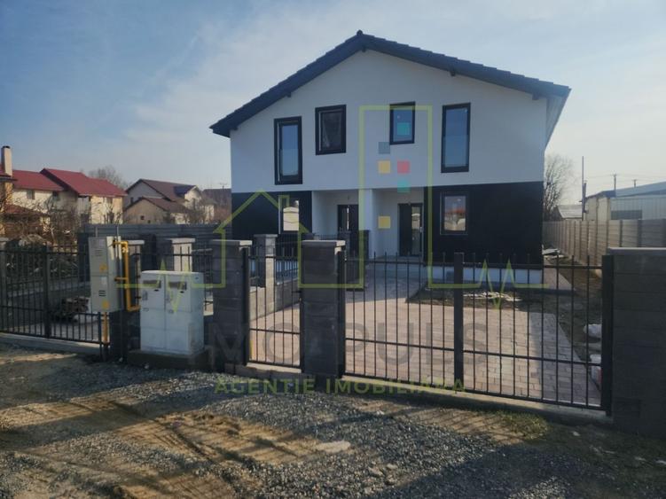 Duplex in Mosnita noua. Pozitie foarte buna. Se pot face 3 dormitoare - 1